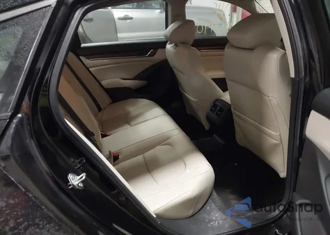 2018 Honda Accord Ex-L z USA, uszkodzony, nr VIN 1HGCV1F54JA031742